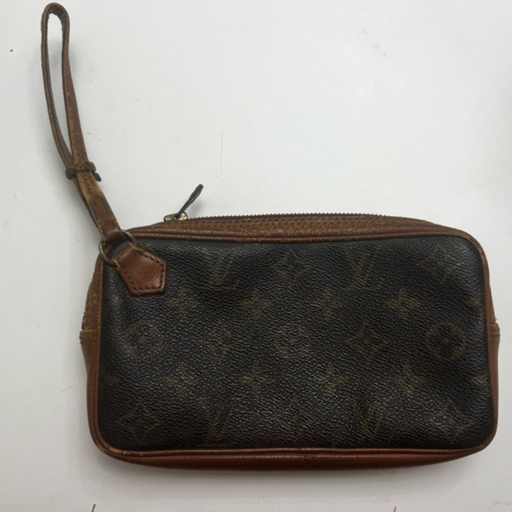 Vintage Louis Vuitton Wristlet